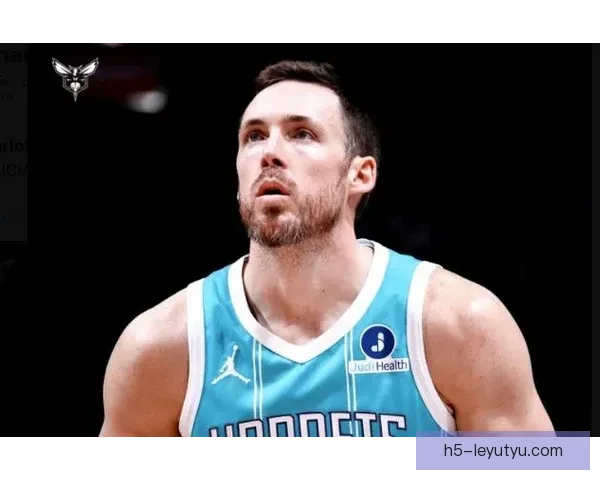 黄蜂神操作四天前被裁康诺顿回归