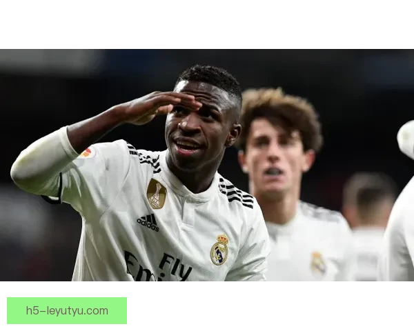 楚阿梅尼表态力挺维尼修斯事件